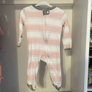 0-3 month Burt’s Bees pajamas